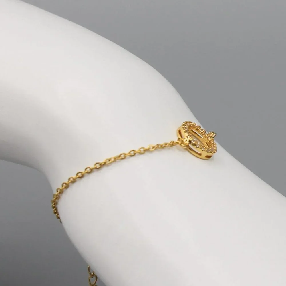 Jewelry bracelet round circle of life dainty elegant minimalist sparkly sparkle